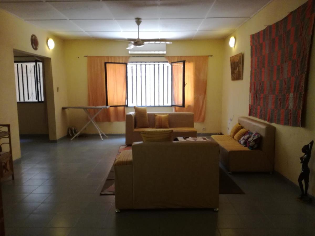 אואגדוגו Villa Tenko מראה חיצוני תמונה